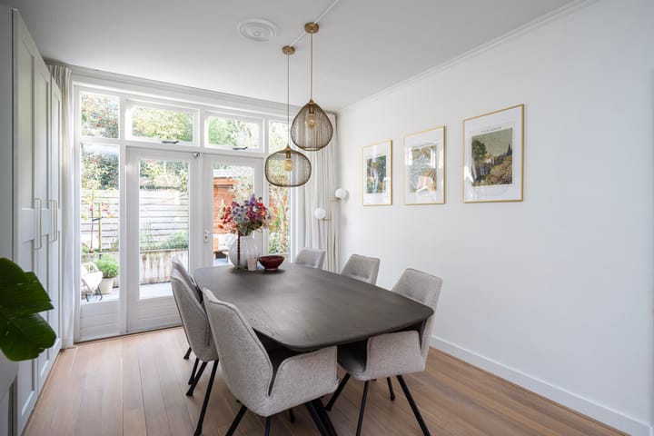 Photo 9 of Van Galenstraat 11