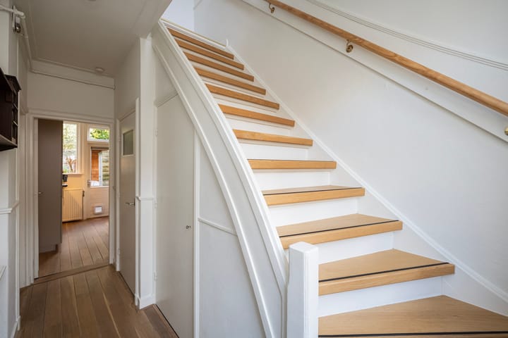 Photo 17 of Van Galenstraat 11