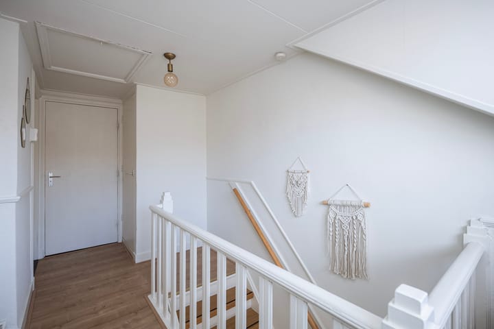 Photo 19 of Van Galenstraat 11