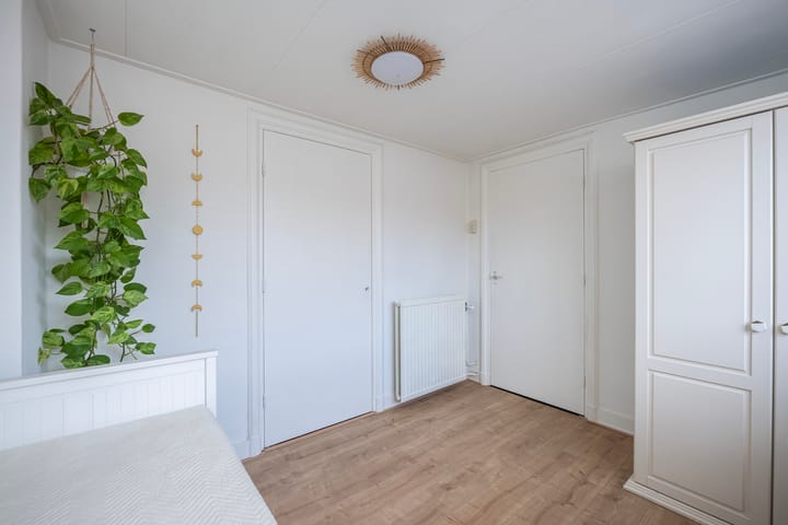 Photo 26 of Van Galenstraat 11