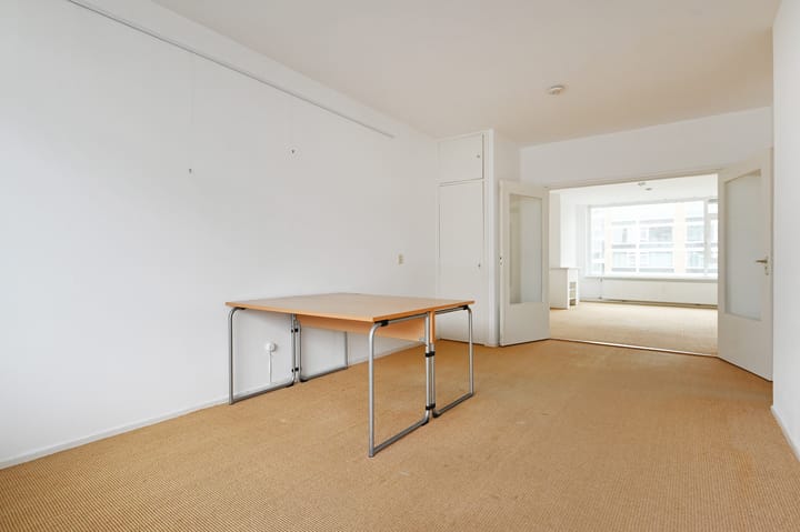 Photo 11 of Louis Davidsstraat 595