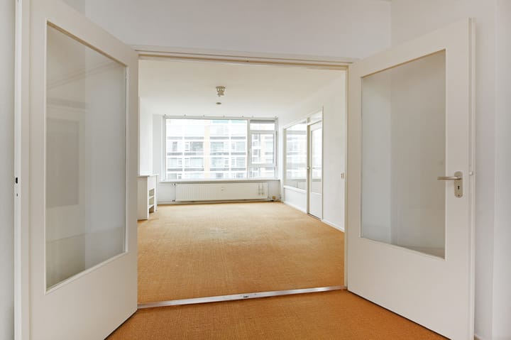 Photo 12 of Louis Davidsstraat 595