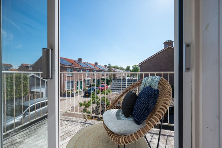 Photo 10 of Troelstrastraat 40