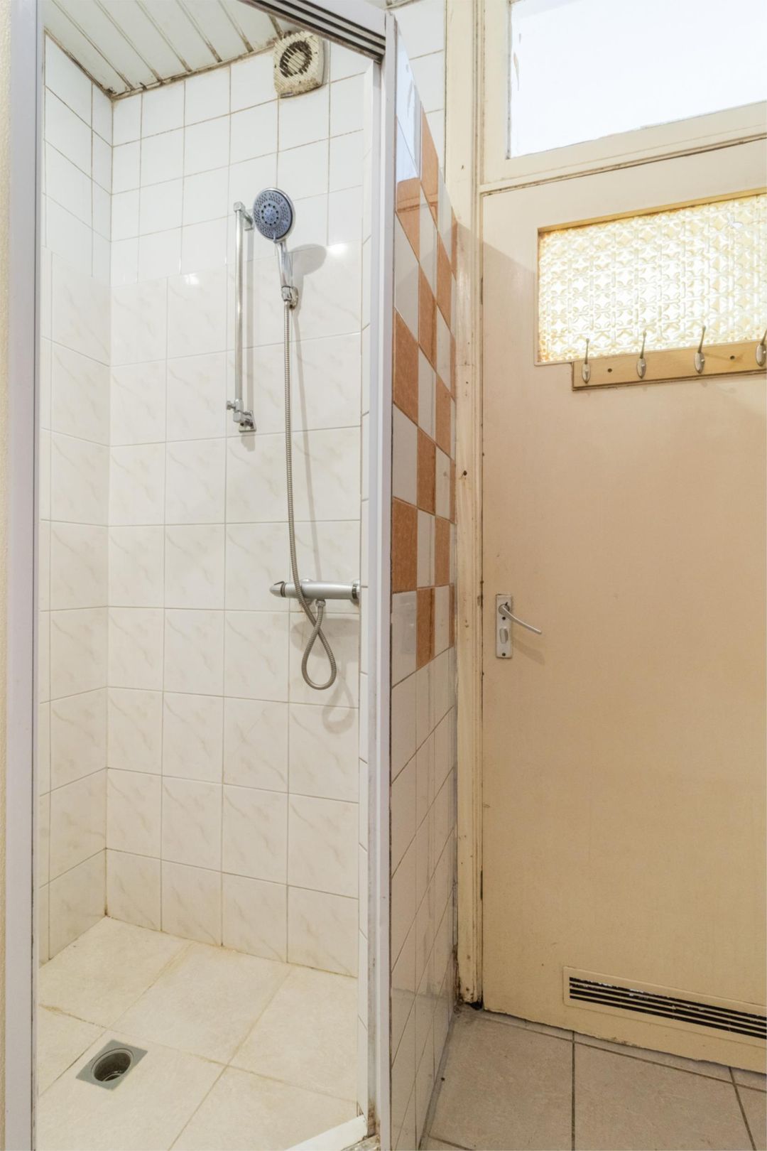 Photo 16 of Drebbelstraat 23