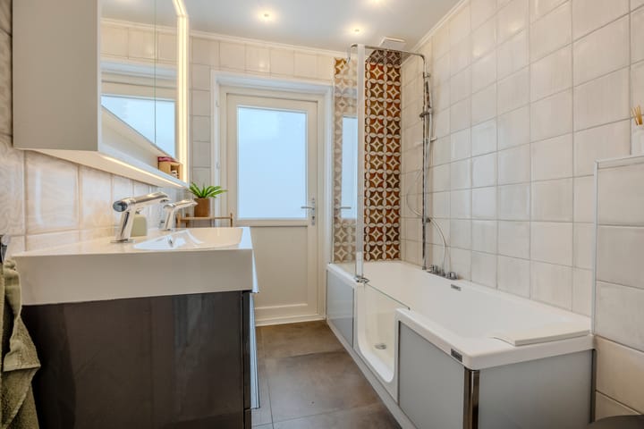 Foto 28 van Damhouderstraat 13