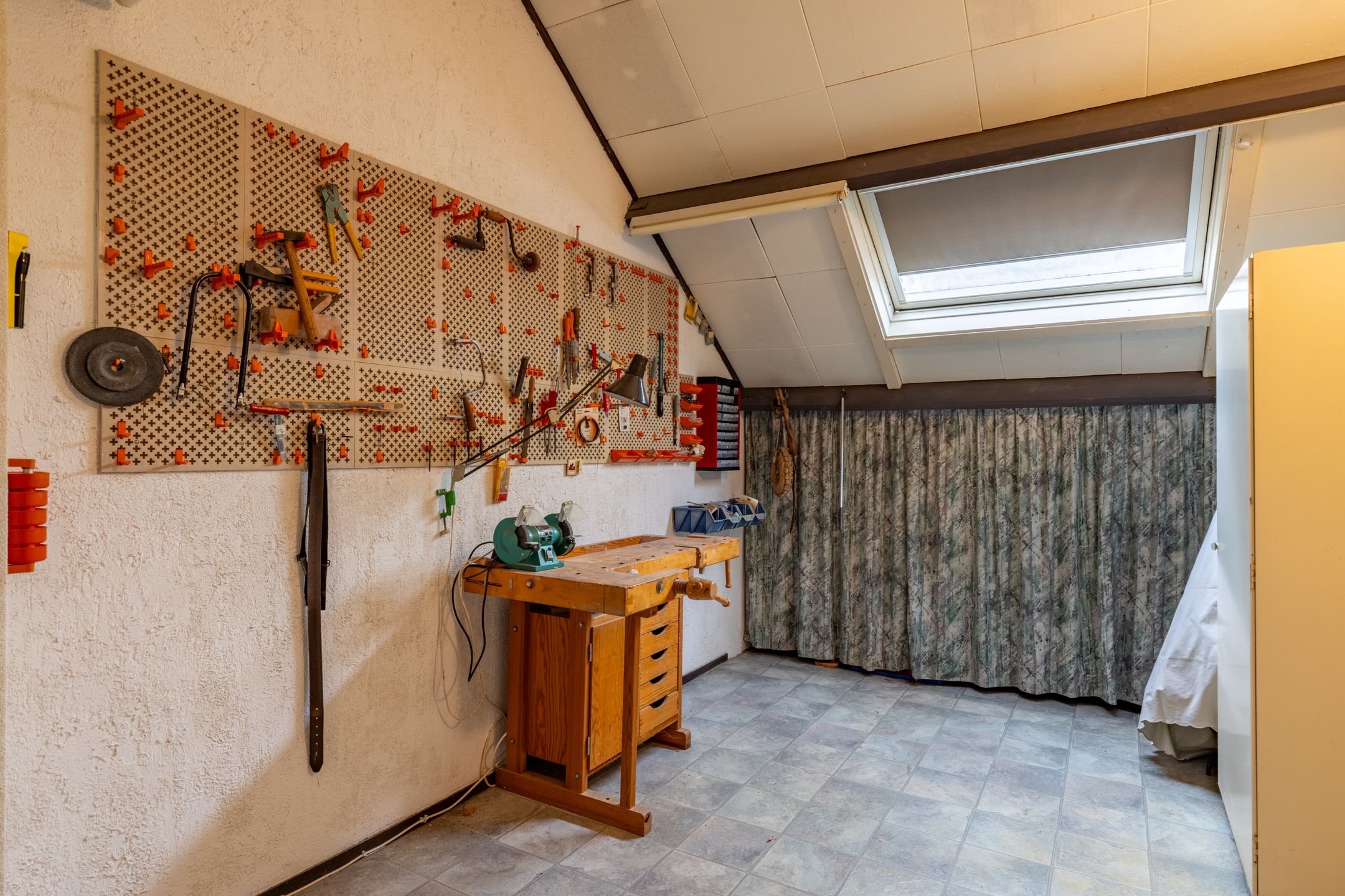 Foto 24 van Kenemansstraat 8