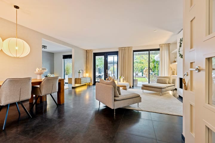 Photo 10 of Schrepel 40