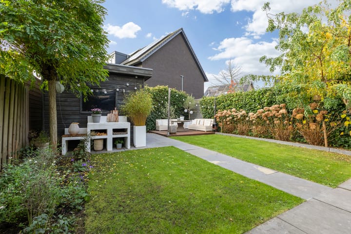 Photo 24 of Schrepel 40