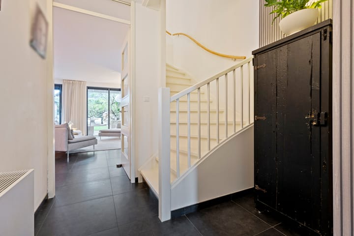 Photo 29 of Schrepel 40