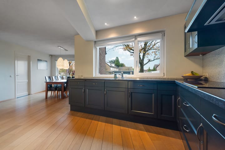 Photo 13 of Zandsedwarsstraat 6