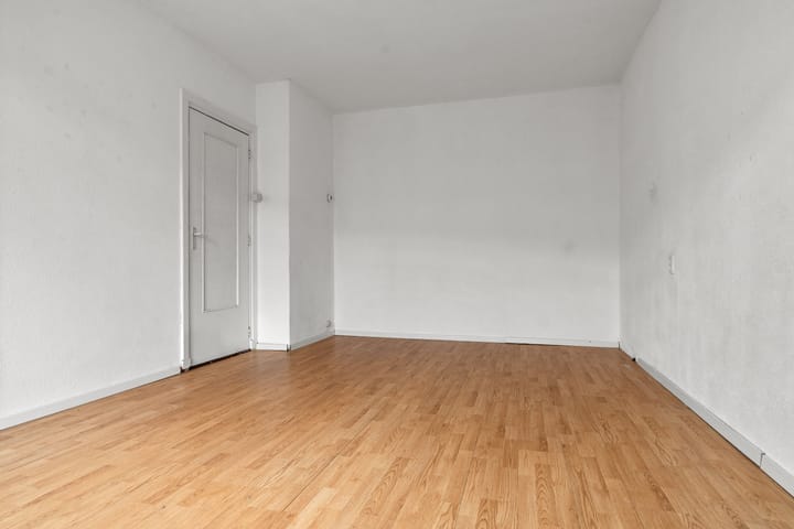 Photo 7 of Paramariboplein 45-2