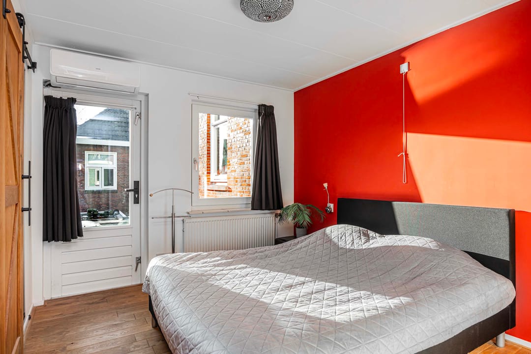 Photo 31 of Deurningerstraat 233