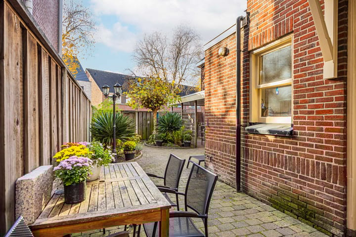 Foto 44 van Deurningerstraat 233