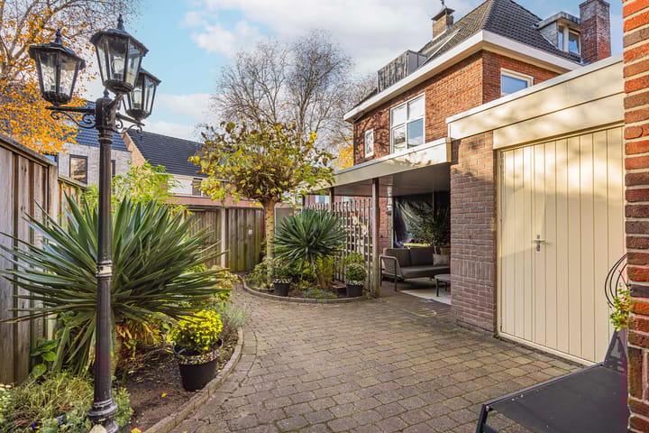 Foto 45 van Deurningerstraat 233