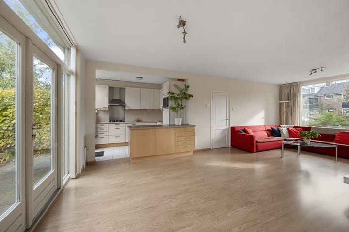 Photo 10 of Guido Gezellelaan 12