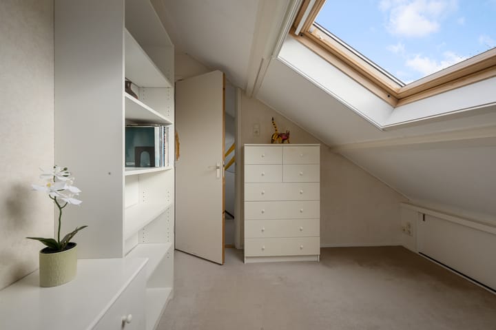 Photo 34 of Guido Gezellelaan 12