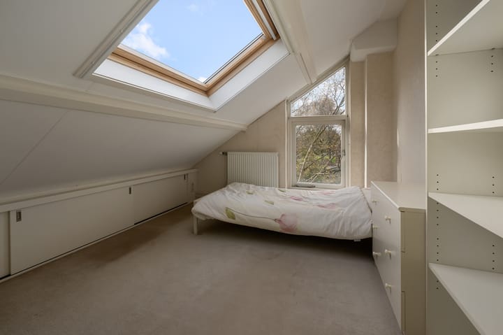 Photo 33 of Guido Gezellelaan 12