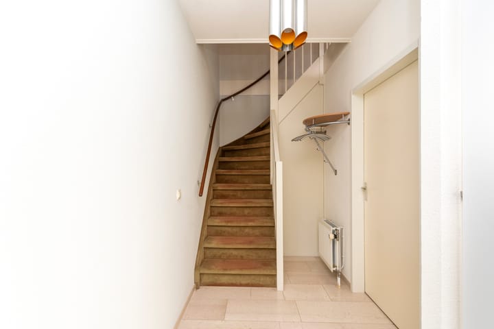 Photo 3 of Raambergstraat 1