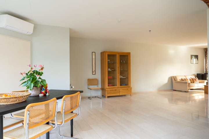 Photo 9 of Raambergstraat 1