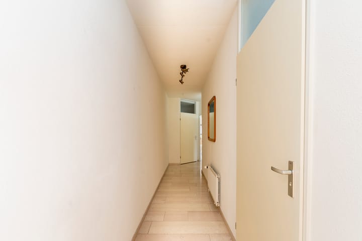 Photo 14 of Raambergstraat 1