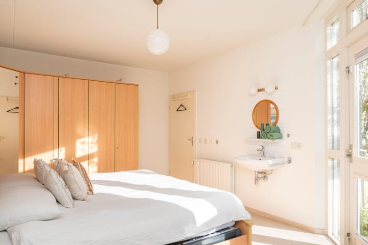 Photo 17 of Raambergstraat 1