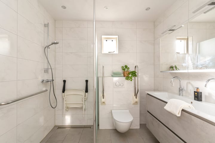 Photo 20 of Raambergstraat 1