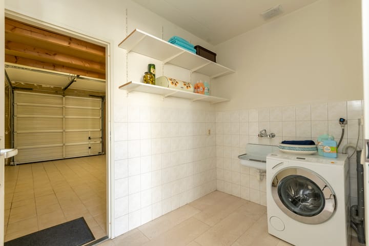 Photo 28 of Raambergstraat 1