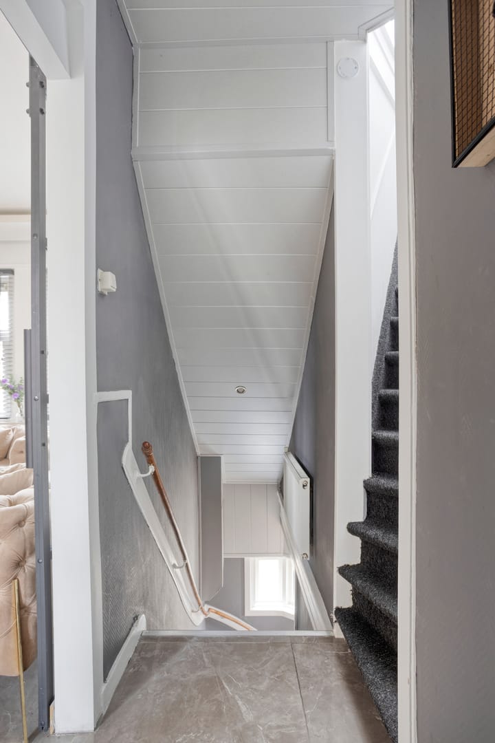 Foto 12 van Newtonstraat 35-B