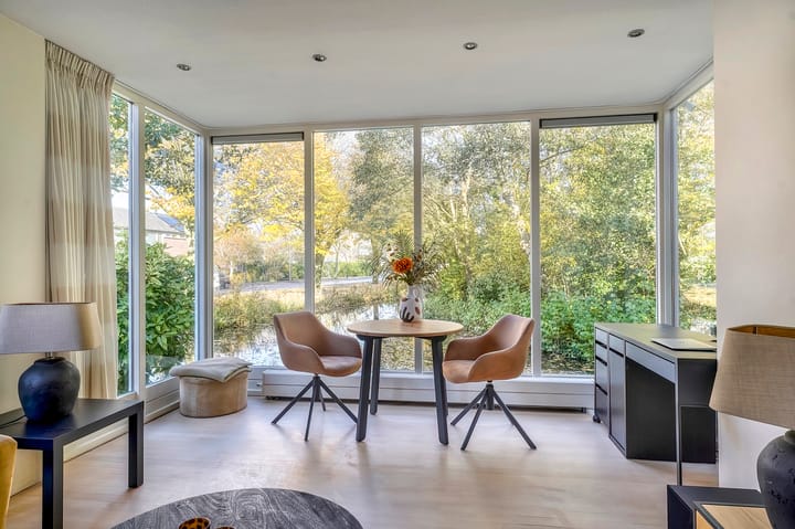 Photo 4 of Constantijnlaan 19