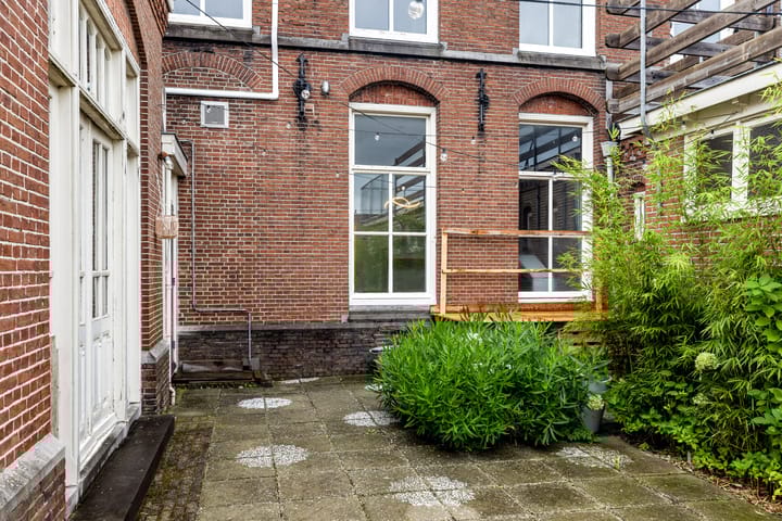 Photo 18 of Midstraat 24