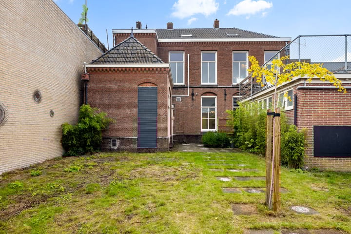 Photo 19 of Midstraat 24