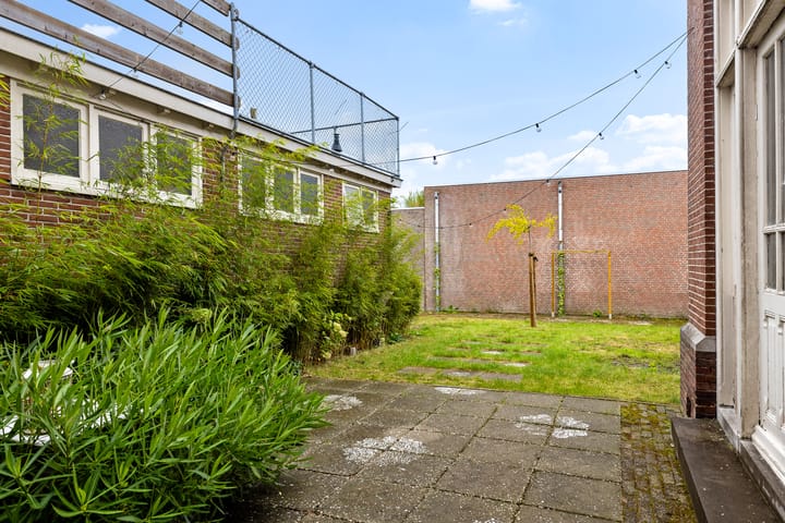 Photo 20 of Midstraat 24