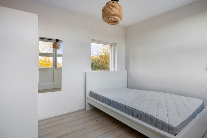 Photo 10 of Carmelstraat 39