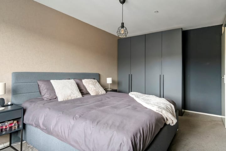 Photo 22 of Linnaeuslaan 89