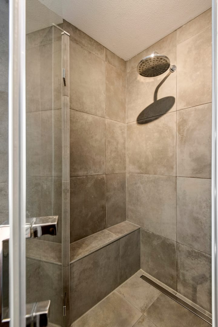 Photo 28 of Linnaeuslaan 89