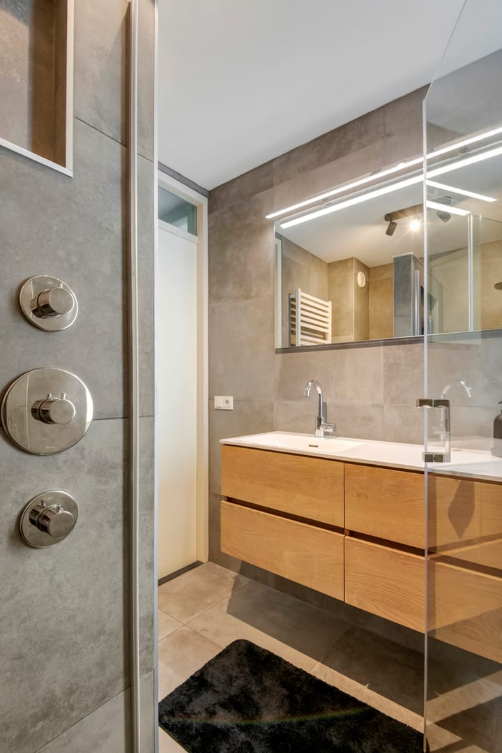 Photo 29 of Linnaeuslaan 89