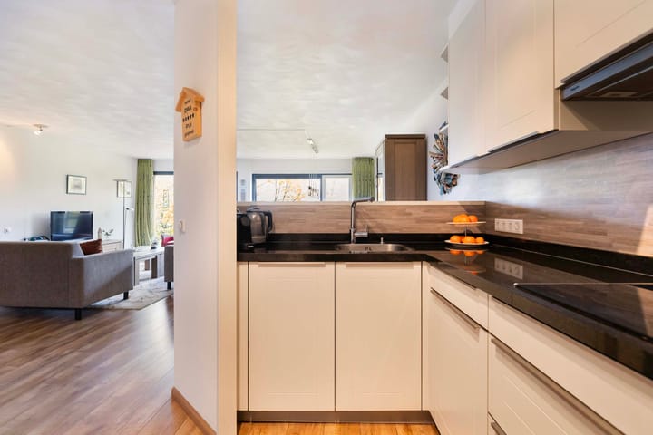 Photo 11 of Kanaalstraat 312