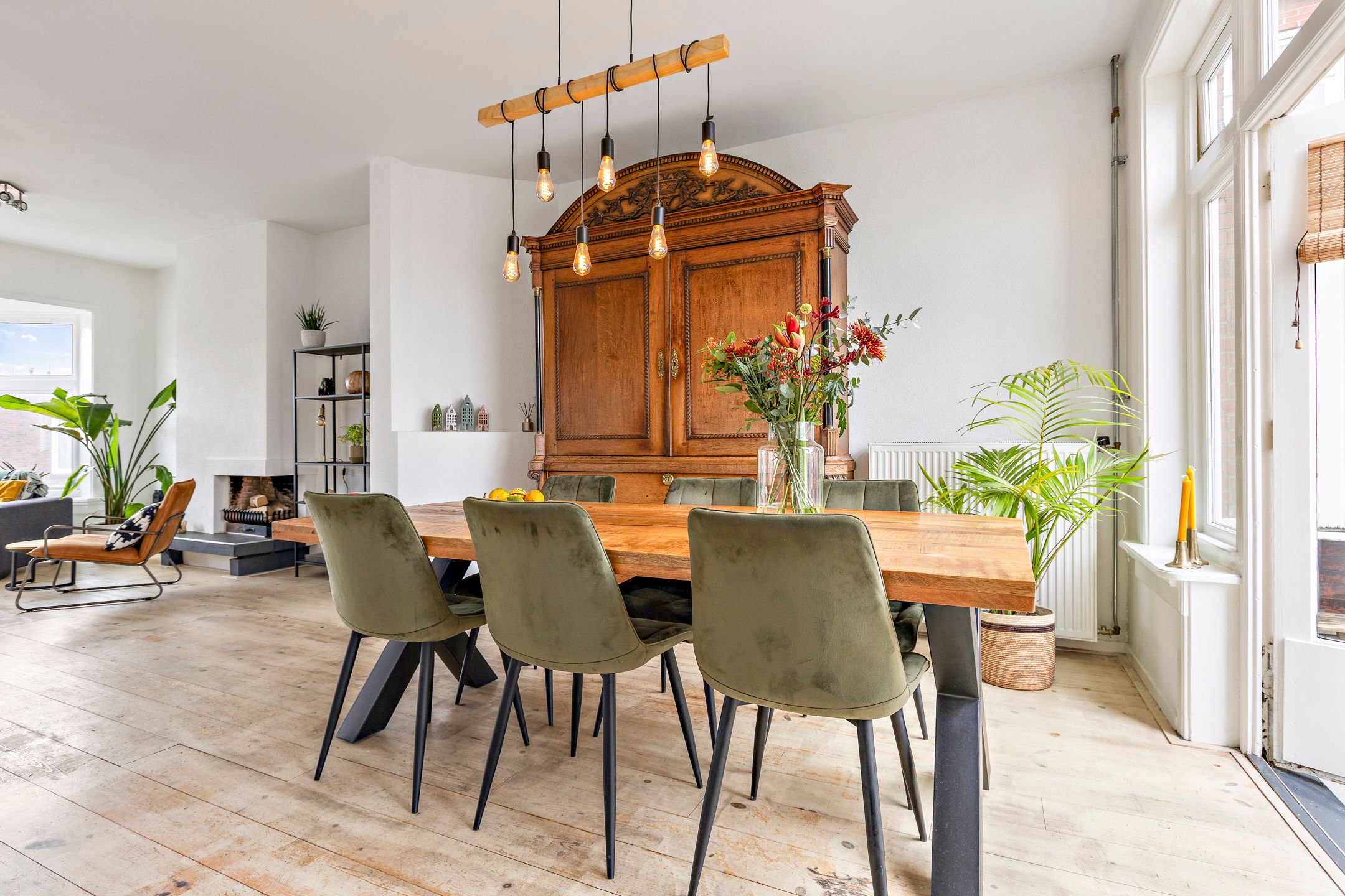 Foto 30 van Van Royenlaan 47-A