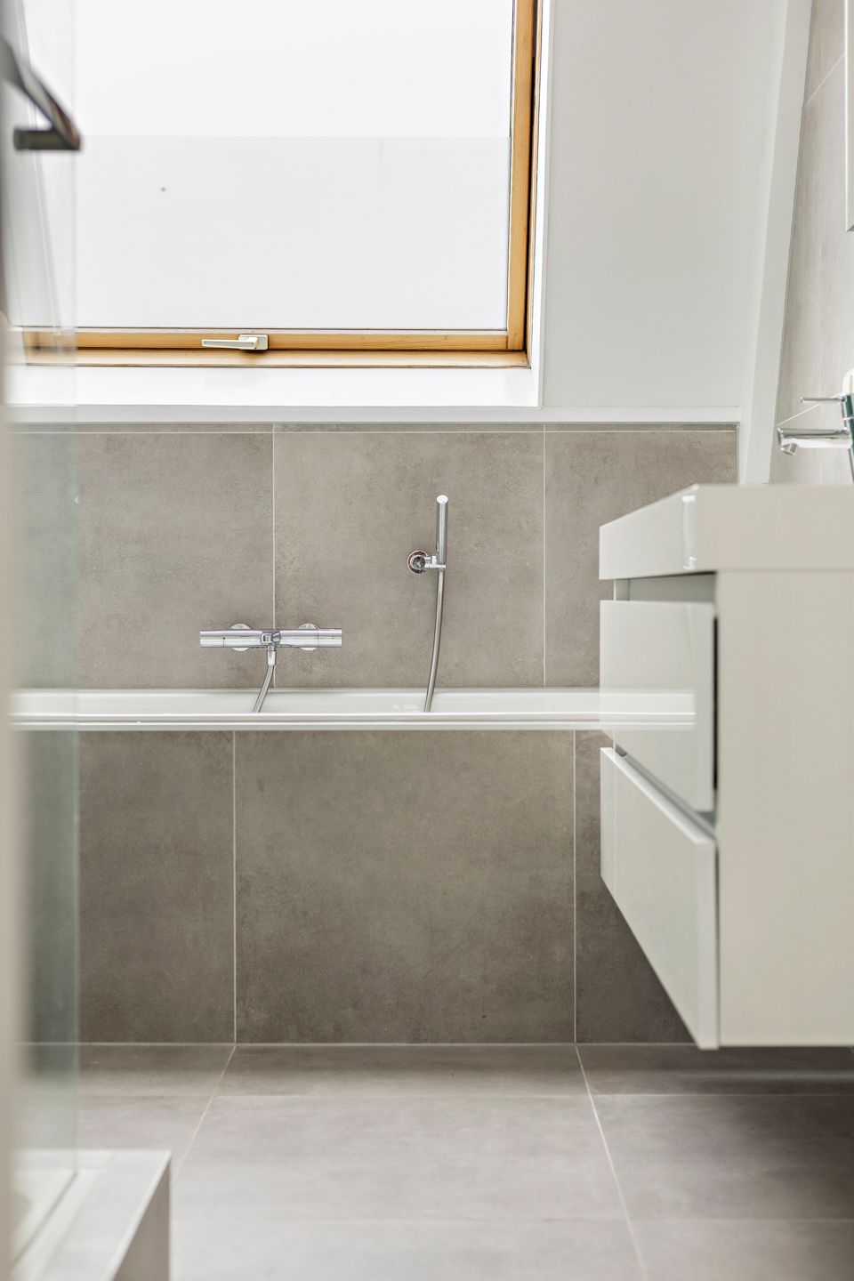 Foto 39 van Van Royenlaan 47-A