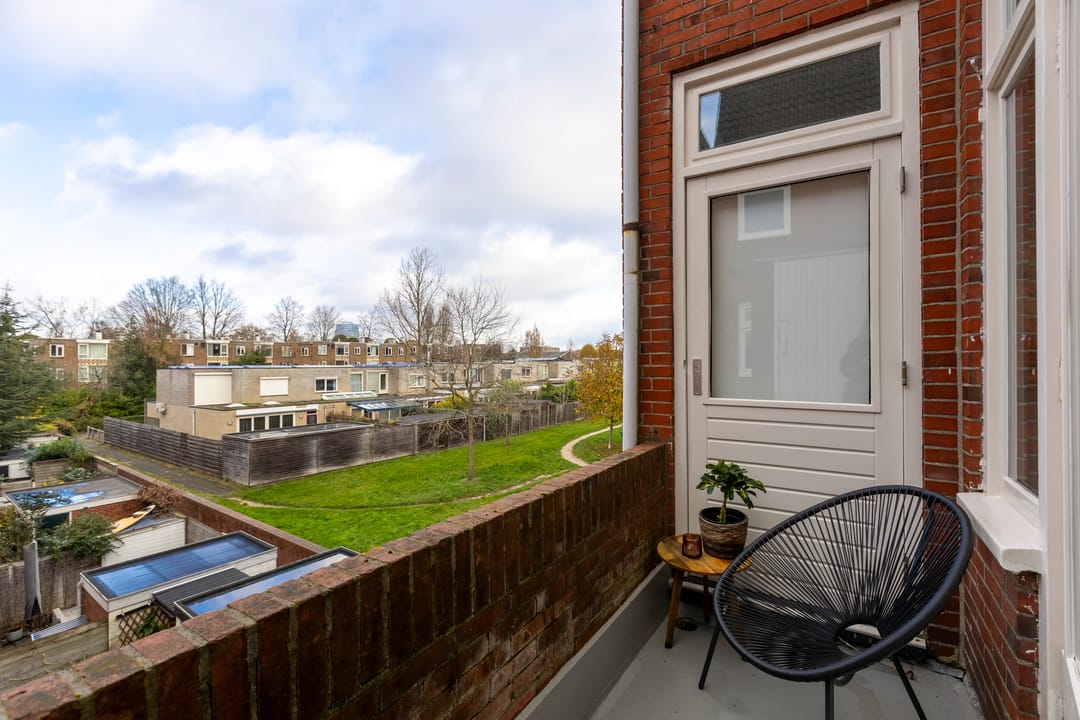 Foto 43 van Van Royenlaan 47-A