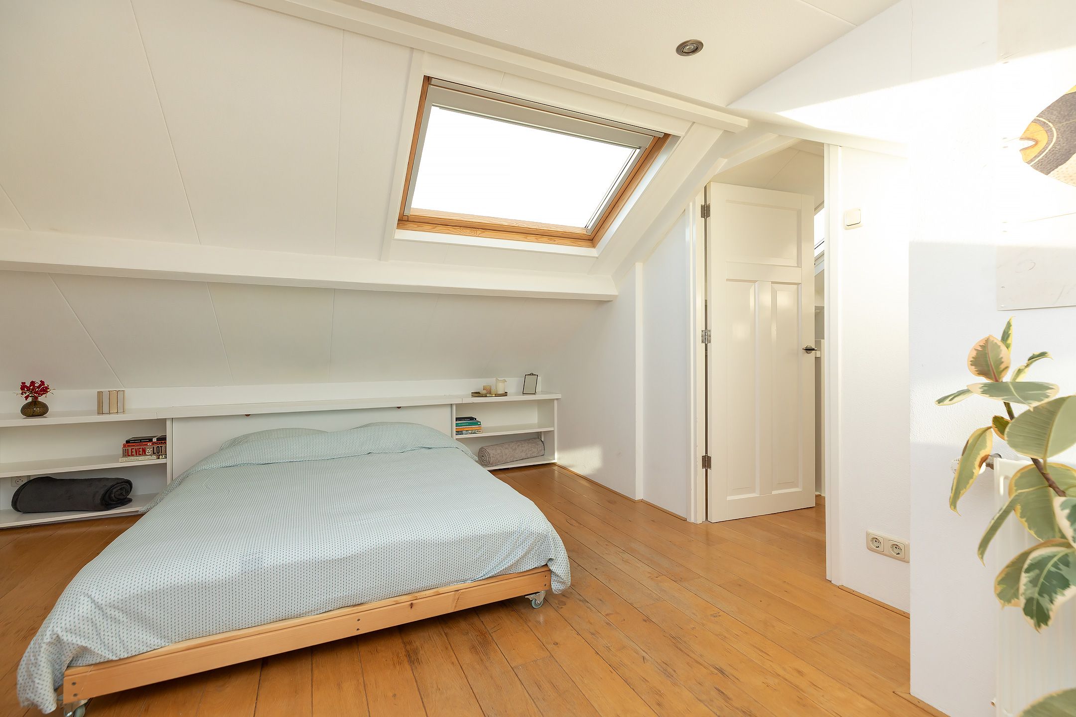 Photo 27 of Orchideestraat 43