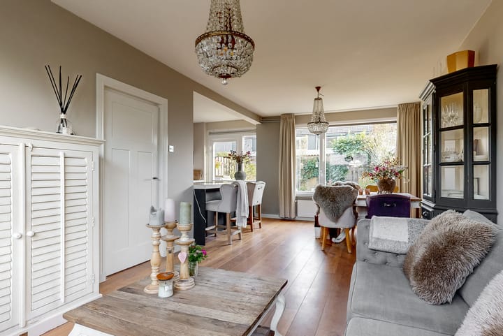 Photo 5 of Zonnebloemstraat 17