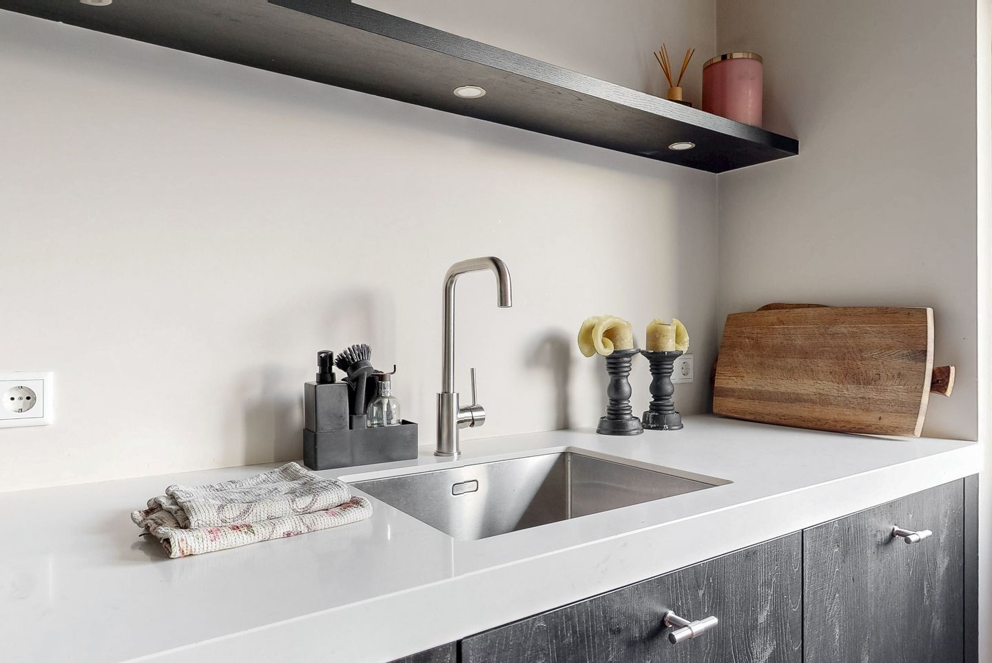 Foto 10 van Zonnebloemstraat 17