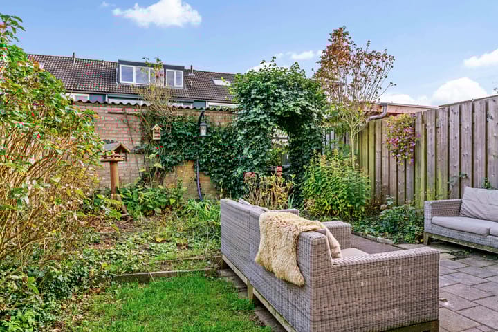 Photo 28 of Zonnebloemstraat 17