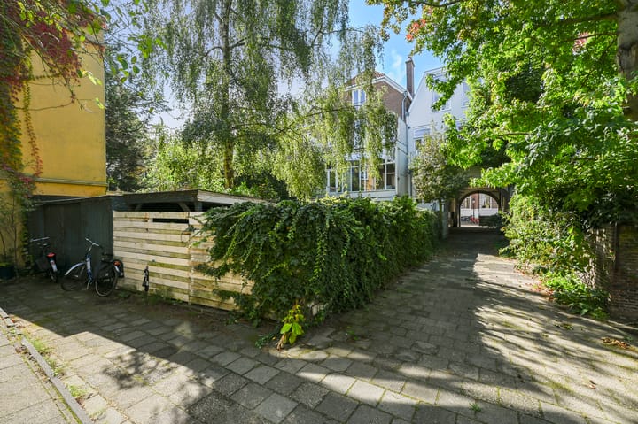 Foto 21 van De Ruijterstraat 71