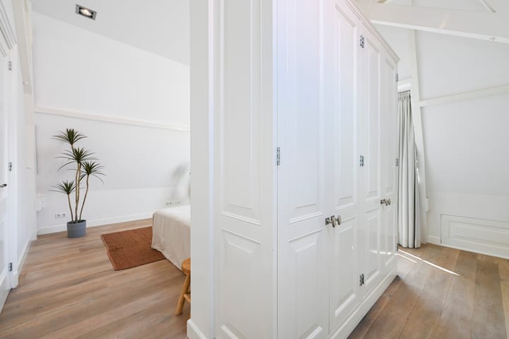 Foto 61 van De Ruijterstraat 71