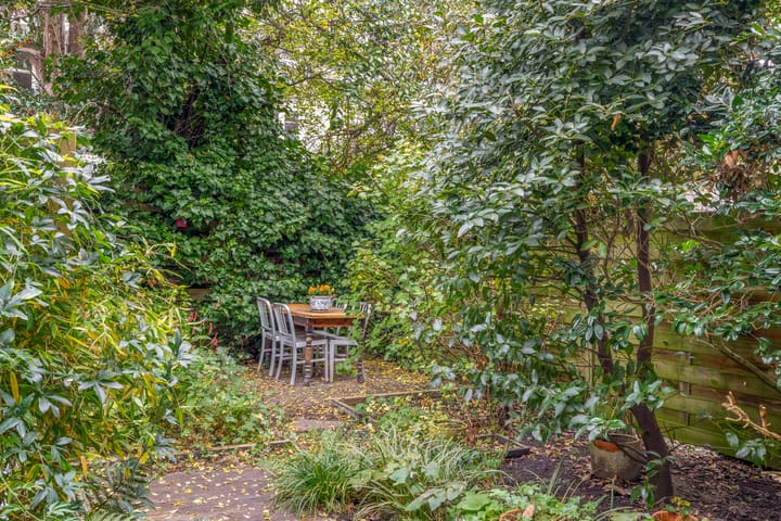 Foto 16 van Caan van Necklaan 197