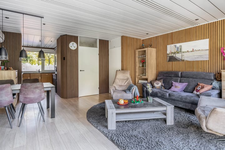 Photo 11 of Jan Jacob Slauerhoffstraat 18