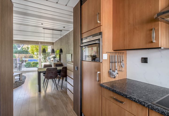 Photo 17 of Jan Jacob Slauerhoffstraat 18