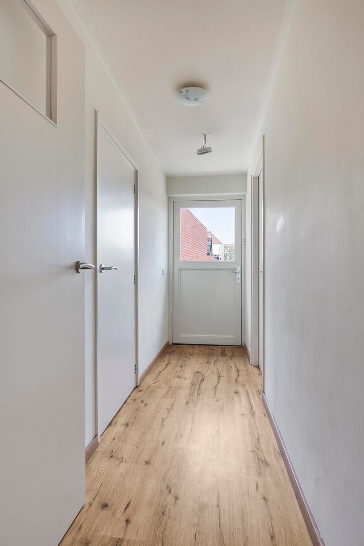 Photo 11 of Sluisstraat 62